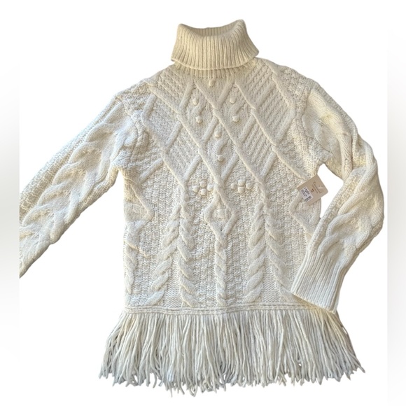 NWT Women’s Room 34 Dex/ Black Tape Cream Turtleneck Sweater in Size Medium. - Picture 8 of 13